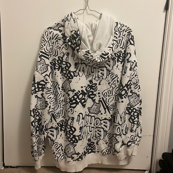 SpongeBob hoodie - Picture 4 of 4